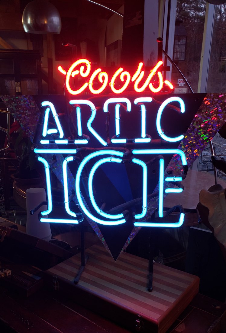 Coors Artic Ice Neon Electric Sign : Working (1 of 5)