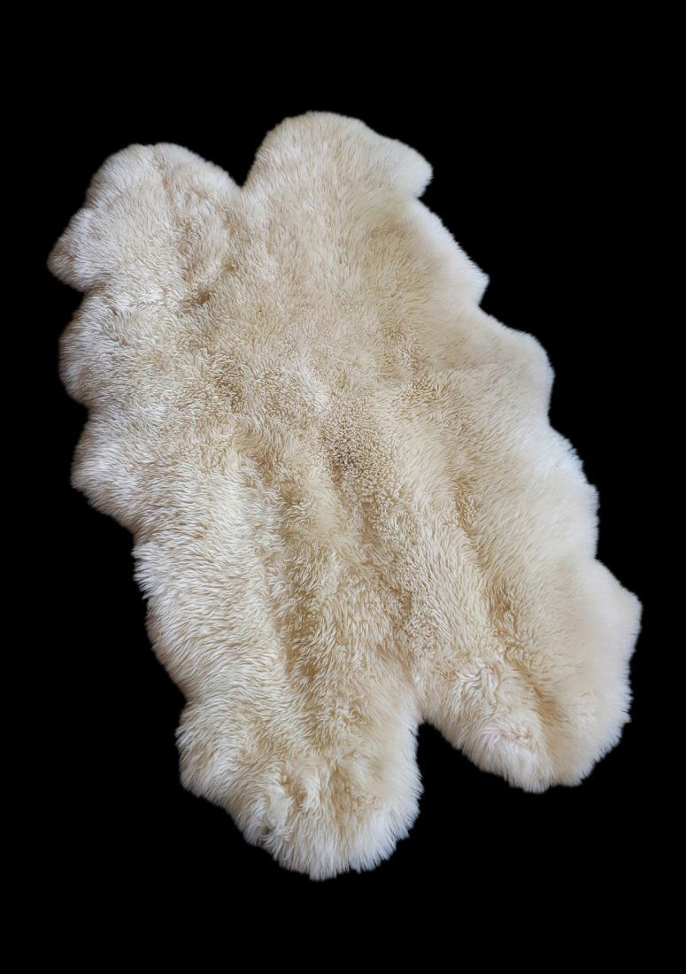 Shear Style Natural  Sheepskin  Rug : Area 4ft x 6ft (1 of 4)