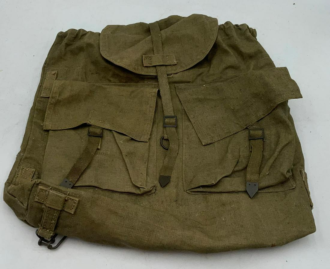 Military Drawstring Backpack Bag. (1 of 6)