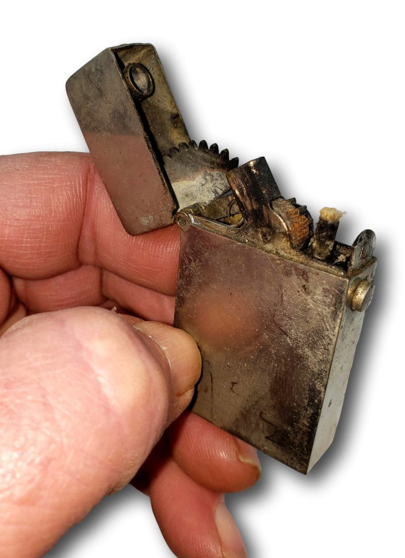 Ges Gesch Automatic Cigarette Lighter (1 of 3)