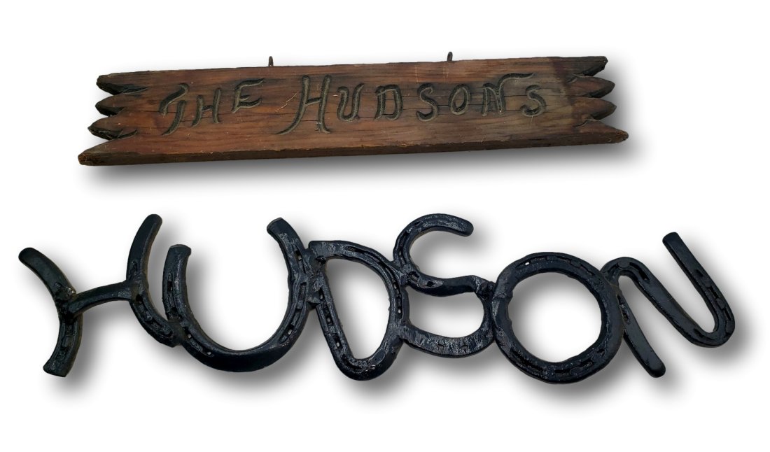Hudson Signs - Horseshoes and Wood (1 of 2)