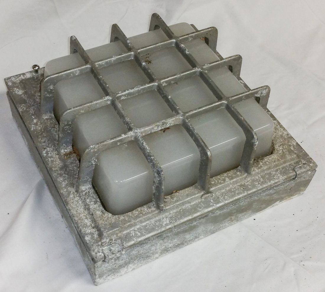 VINTAGE EXPLOSION PROOF SQUARE CEILING LIGHT (1 of 4)