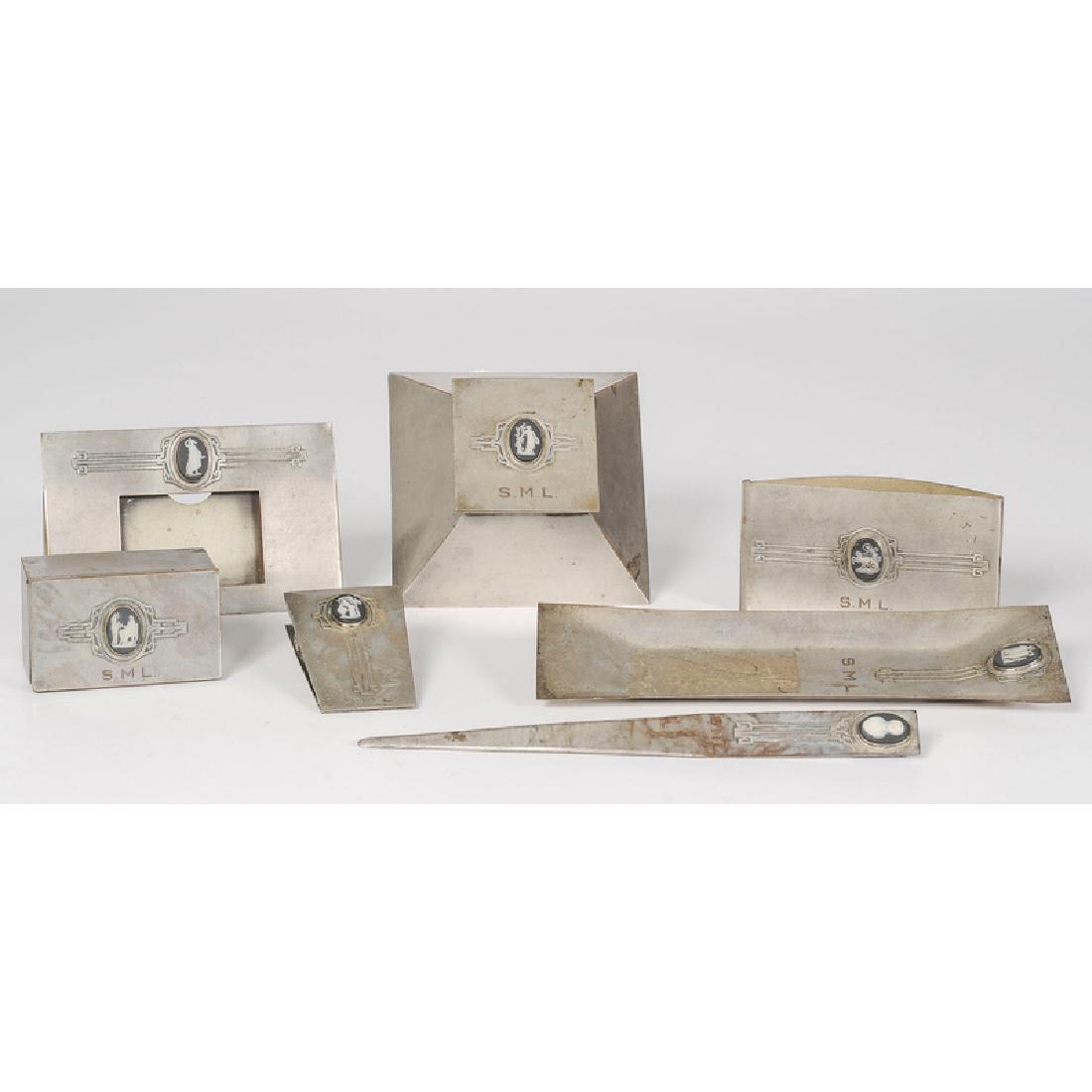 Heintz Art Metal Desk Set (1 of 6)