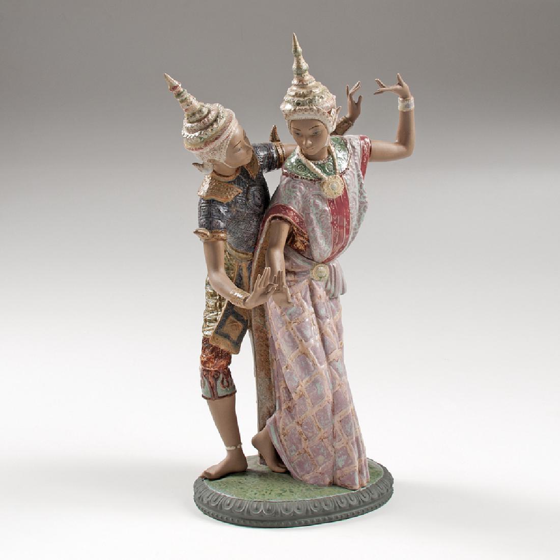 Lladro Thai Dancers (1 of 2)