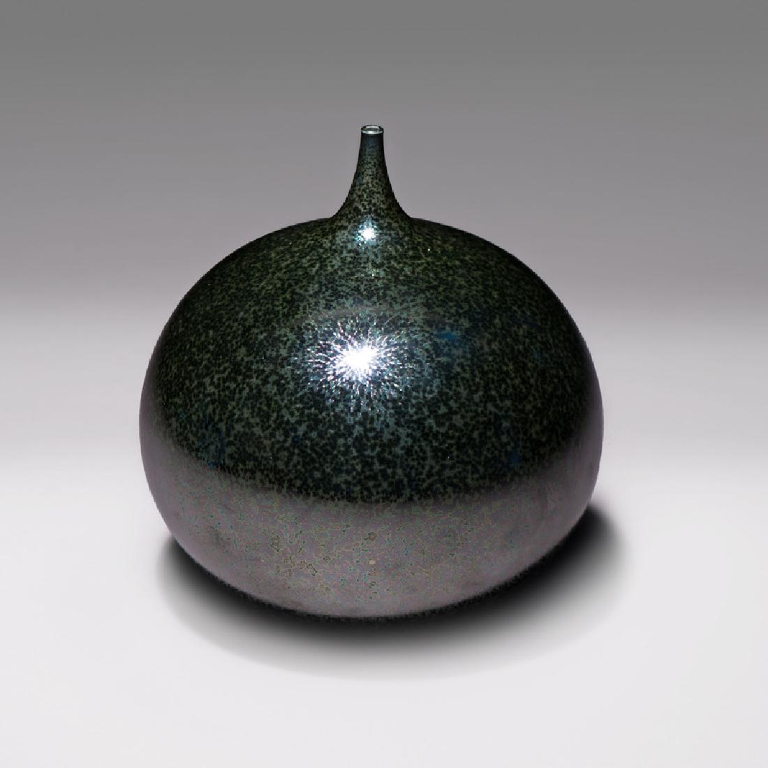 Hideaki Miyamura (Japanese/American, b. 1955): Untitled porcelain with crystaline glaze signed on underside ht. 10.75 in.