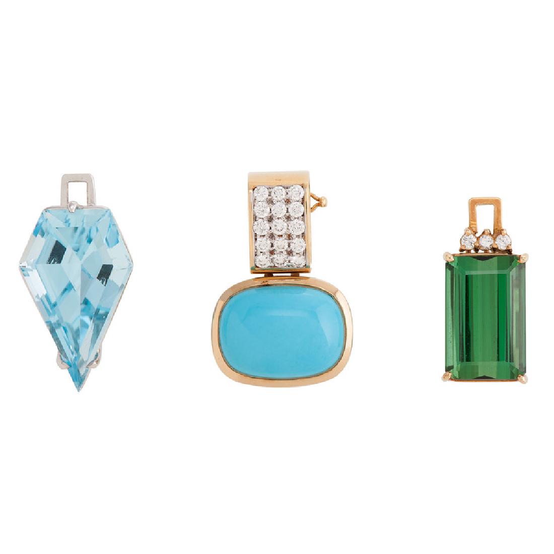 18 Karat Gold Pendants (1 of 7)