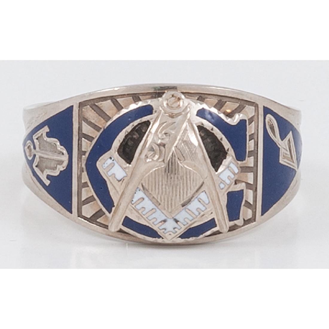 14 Karat White Gold Enamel Masonic Ring (1 of 3)