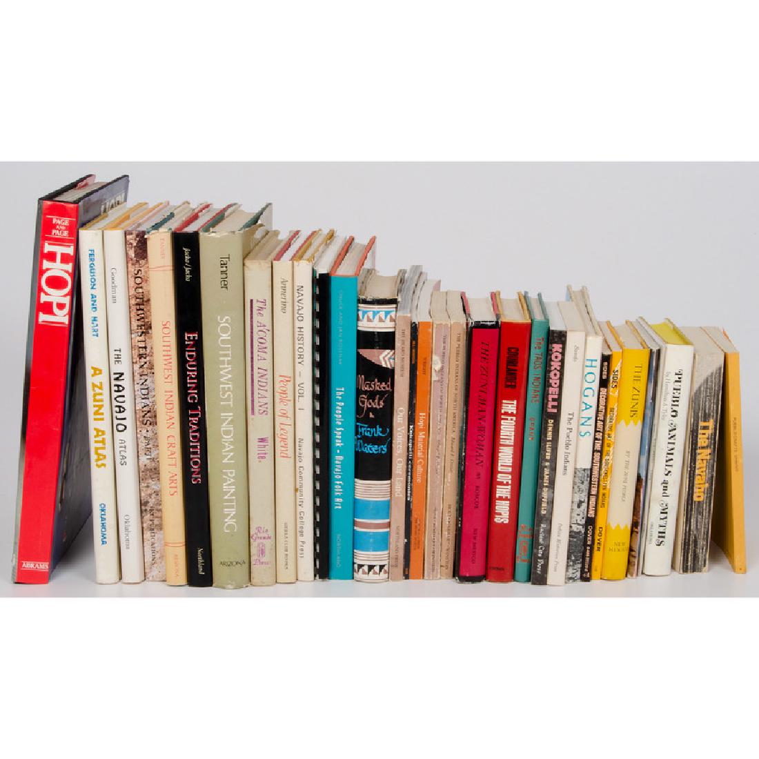 [Southwest] Books on Southwestern American Indian Art (1 of 1)