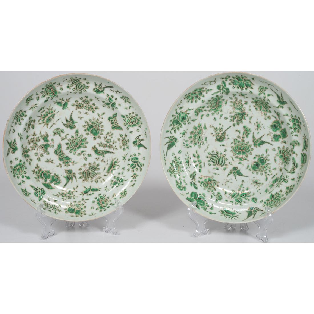 Chinese Export Famille Verte Soup Bowls: Chinese Export, mid-19th century. A pair of porcelain soup bowls with a green bird and sacred flower design; dia. 9.25 in. (each). Provenance: Purchased from Philip H. Bradley Antiques, Downington, Pe