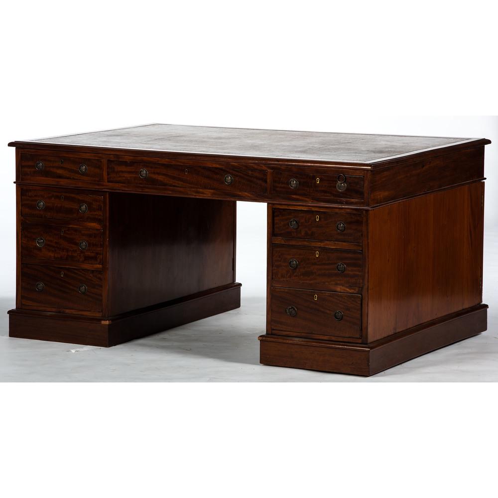 Chippendale Style Mahogany Executive Desk By Hooker Sep 02 2019