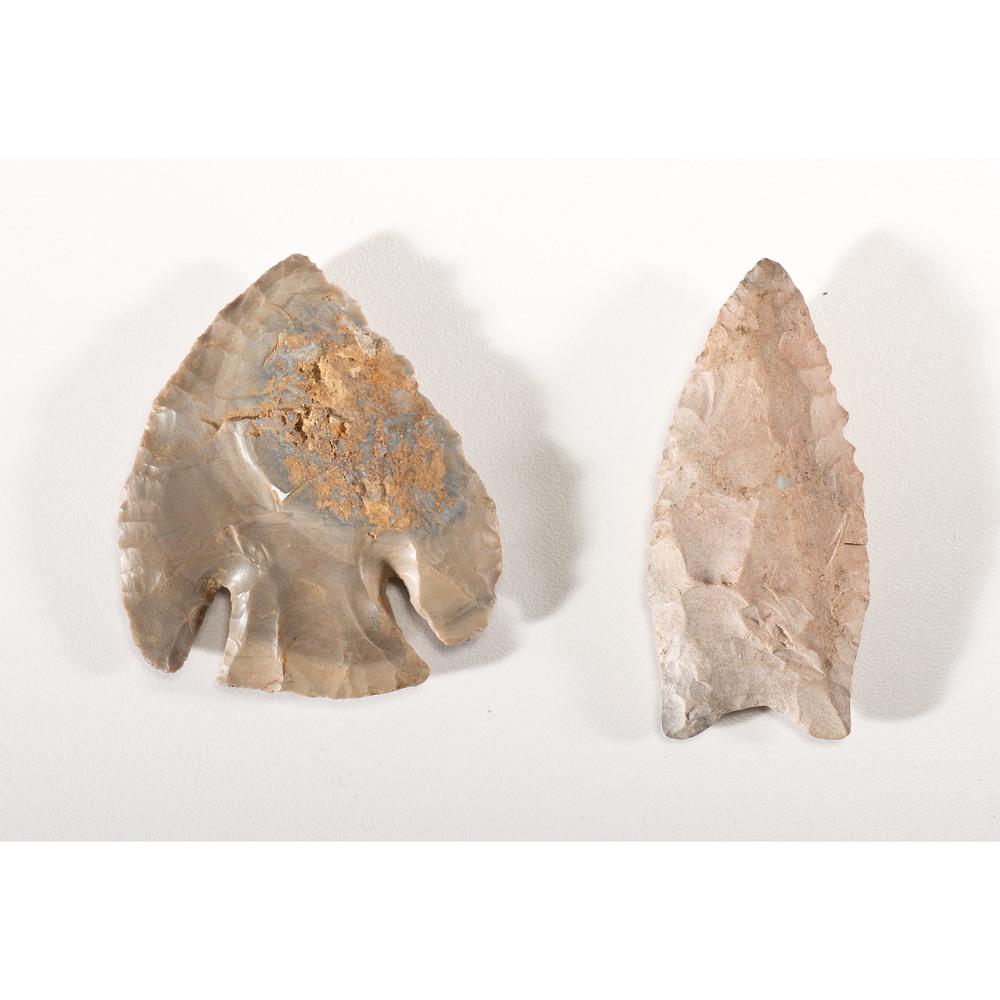 A Lost Lake Point AND A Beaver Lake Point, Longest: Late Paleo - Late Archaic Period, 8000-1000 B.C. Meade County, Kentucky lot of 2, longest 2-1/2 in.