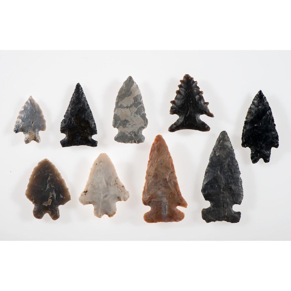 A Group of Archaic Points, Longest 2-1/4 in.: Archaic Period, 8000-500 B.C. Ohio [C584 / C597] Perry County, Ohio [F118] Licking County, Ohio [F119 / F120 / F121 / F123] Ross County, Ohio [F254] Coshocton County, Ohio [F122] lot of 9, longest 2-1