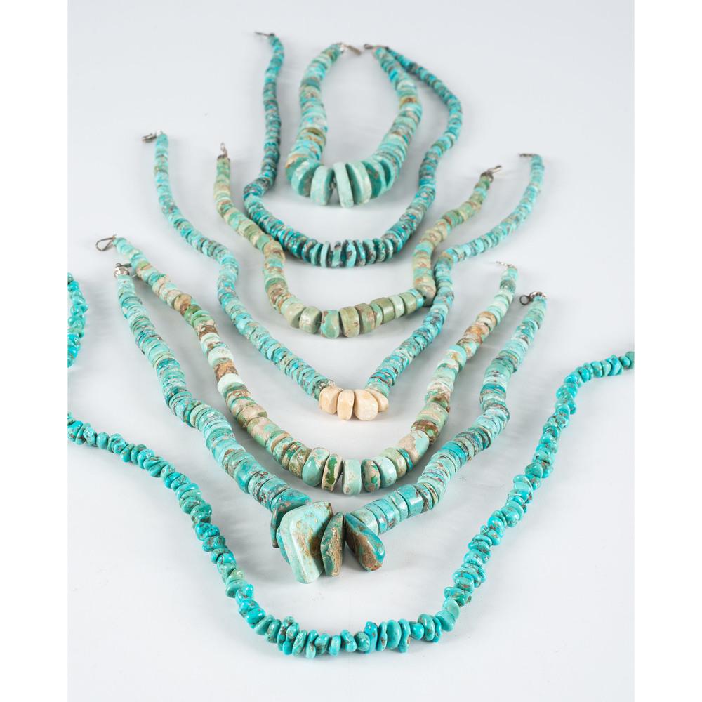 Pueblo Turquoise Necklaces (1 of 2)
