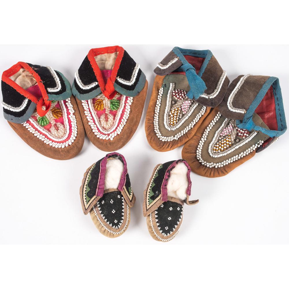 Haudenosaunee Child's Moccasins, From the Stanley B.: Haudenosaunee Child's Moccasins, From the Stanley B. Slocum Collection, Minnesota lot of three, includes pair thread-sewn on deer hide with puckered toe and black velvet uppers, decorated with white s