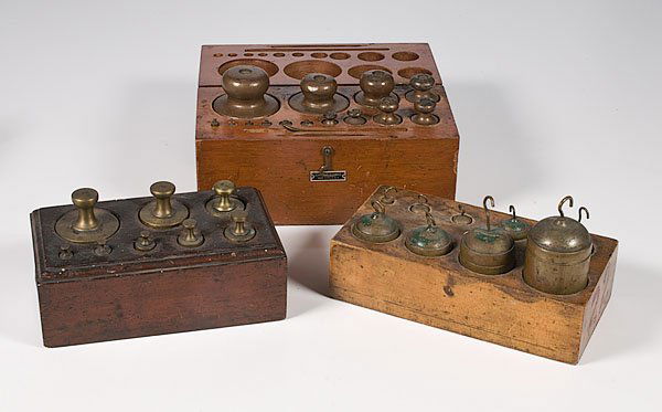 Large Lot of Cased Scale Weights, : Large Lot of Cased Scale Weights, four different cases of graduated scale weights. Includes one 4.5" x 7.25" case of seven brass weights, from 1/4 oz to 2 lbs. PLUS one 4.5" x 8.5" case of nine sand