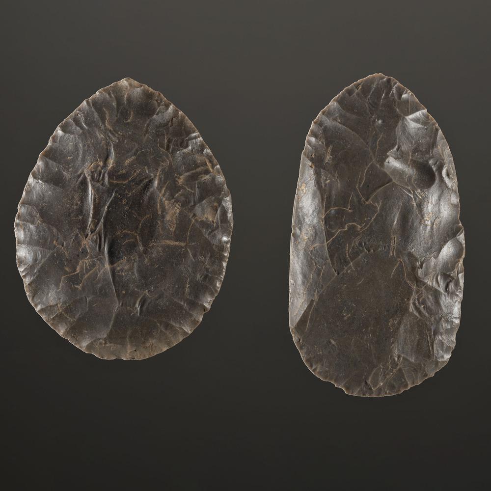 A Pair of Hornstone Cache Blades, Largest 5 in.: Hopewell Culture, Middle Woodland Period, 200 B.C. - A.D. 400 Geneva Bottoms, Kentucky lot of 2, longest 5 in. Collection History: Originally found by Larry Williams, in a cache of eleven blades. Will