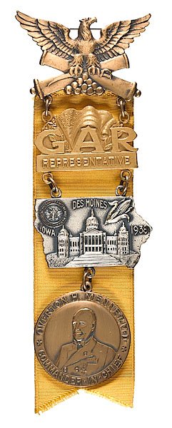 Rare 1938 GAR National Encampment Medal--Des Moine: Rare 1938 GAR National Encampment Medal--Des Moines, four-part bronze suspension badge backed with solid silk ribbon by Robbins Co. The 1938 National Encampment in Des Moines was lightly attended wi