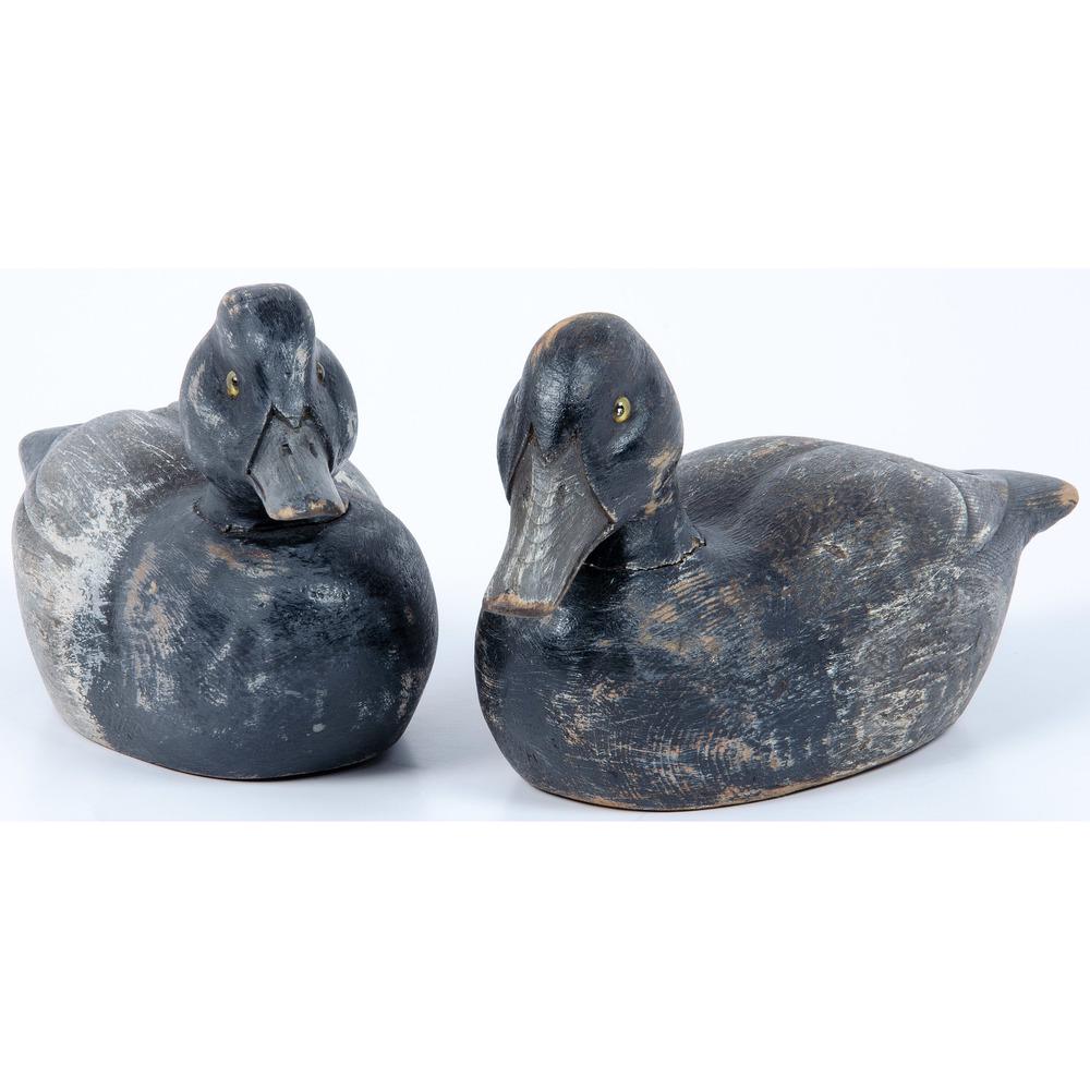 A Rare Pair of Bluebill Decoys by Warren Dettman: A Rare Pair of Bluebill Decoys by Warren Dettman (1904-1979) Milwaukee, Wisconsin, Mid 20th Century Length 12 inches.
