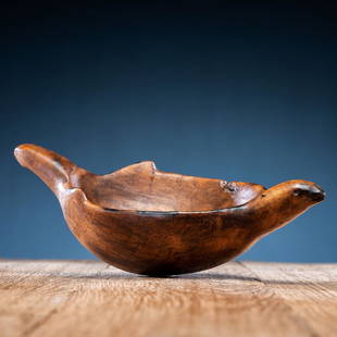 Ho Chunk (Winnebago) Bird Effigy Burl Wood Bowl: shallow bowl with avian form height 3.25 in. x length 11 in. x width 5.25 in. mid-19th century cf. Penney, David. Great Lakes Indian Art (1989: 23). Provenance: Ex Collection Richard