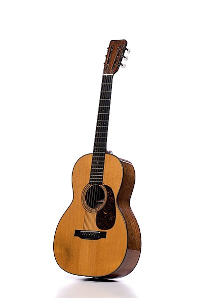 Martin "Double Ought" 21 Guitar : Martin "Double Ought" 21 Guitar 0-0, Serial No. 77007, manufactured in 1941. Brazilian rosewood sides and back, scalloped bracing, diamond abalone neck markers; lg. 39, wd. 14 in.