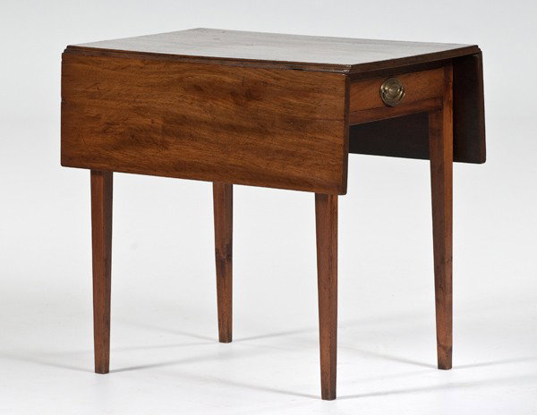Hepplewhite-style Pembroke Table : Hepplewhite-style Pembroke Table English, ca 1920-1930, bench-made in walnut with oak secondary; ht. 28.75, wd. 20 (leaves down) 39.5 (leaves up), lg. 30.5 in.