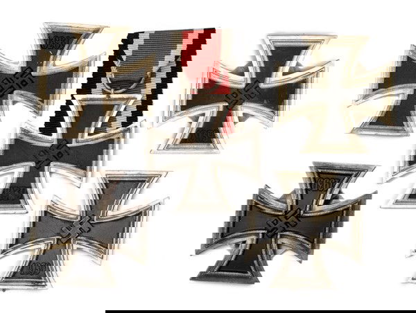 WWII German Iron Crosses : WWII German Iron Crosses Four first class and one second class. One screwback Iron Cross has maker's mark P.F. Zimmerman. PLUS, two screwbacks and two pinbacks.