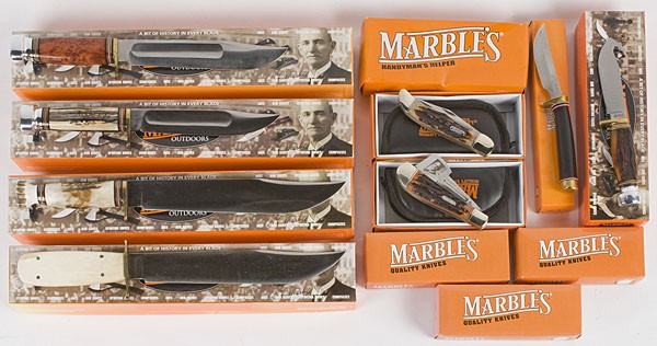Marbles Knives, Lot of 13 : Marbles Knives, Lot of 13 Includes 7 fixed blade hunting knives, 6 pocket knives. Handles include stag, bone, leather, etc.
