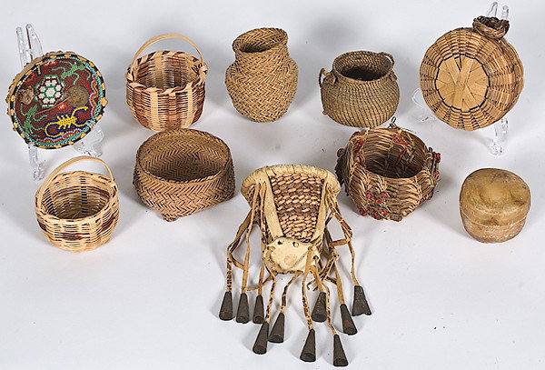 Miniature Native American Baskets : Miniature Native American Baskets lot of 11, early - mid 20th century, including a miniature Apache burden basket, Northeastern pine needle and sweetgrass baskets, Hopi wicker baskets, rawhide lidde