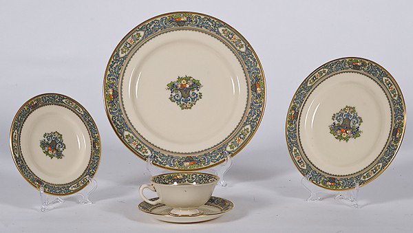 Lenox Autumn Tablewares : Lenox Autumn Tablewares Lot of 60 tablewares in Lenox Autumn pattern. Includes twelve dinner plates, twelve salad plates, twelve bread and butter plates, twelve saucers, and twelve cups; dinner plat