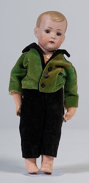 Bruno Schmidt #2048 Tommy Tucker Doll : Bruno Schmidt #2048 Tommy Tucker Doll Tommy Tucker doll by Bruno Schmidt, marked on back of head 2048, with bisque socket head, brown sleep eyes, wobble tongue, solid dome with molded hair, on a fiv