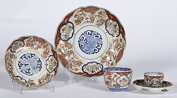 Japanese Imari Dinnerware : Japanese Imari Dinnerware Japanese, ca 1860-1920, Meiji period Imari Aritaware to include six plates, nine shallow soups, ten handleless cups, nine saki cups and ten saucers, all with four character