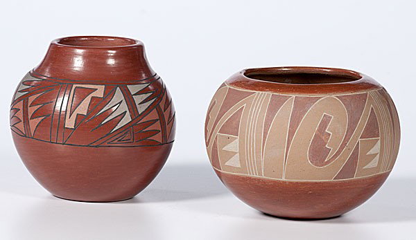 Santa Clara Polychrome Jar and San Juan Bowl : Santa Clara Polychrome Jar and San Juan Bowl lot of 2, includes a Santa Clara polychrome bowl with feather design, height 6.25 in. x diameter 6.5 in.; AND a San Juan bowl with elongated geometric de