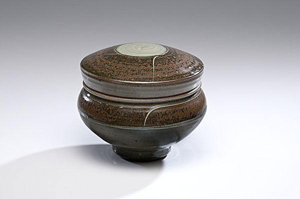 Masterworks: Ralph Bacerra Lidded Vessel : Ralph Bacerra (1938-2008, USA) Lidded Vessel ca 1975 Stoneware; ht. 8.5 in. This impeccably thrown lidded vessel with an almost airtight lid reflects the influence of Vivika Heino, Bacerra's teacher