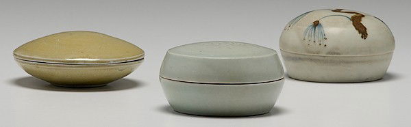 Potters' Market: David Leach Three Covered Boxes : David Leach (1911-2005, Japan) Three Covered Boxes ca 1988 Signed, porcelain, ht. 1.5 - 2.5 in. From the Collection of Dorothy Miner.