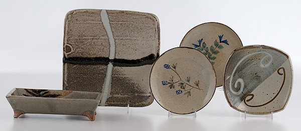 Potters' Market: Various Unknown Artists: Group of: Various Unknown Artists: Group of Four Plates and One Tray A group of five studio stoneware plates and tray by various artists; largest: ht. 9.5 in. From the Collection of Dorothy Miner.