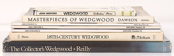 Miner Library: [BRITISH] Wedgwood Pottery : [BRITISH] Wedgwood Pottery British, includes seven books and magazines on Wedgwood Pottery: John Bedford, Wedgwood Jasper Ware David Buten, 18th Century Wedgwood: A Guide for Collectors & Connoisseu