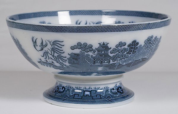 Villeroy & Boch Punch Bowl : Villeroy & Boch Punch Bowl German, a blue and white transfer decorated footed punch bowl by Villeroy & Bach, base marked Villeroy & Boch / Wallerfangen / Germany; ht. 8.75, dia. 17 in.
