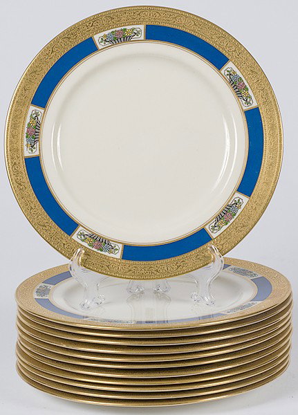 Lenox Dinner Plates : Lenox Dinner Plates American, twelve dinner plates in the Chinese Blue pattern with gilt rim and blue border with flower baskets, marked Lenox / Made for Loring Andrews Co. Cincinnati; dia. 10.5 in.