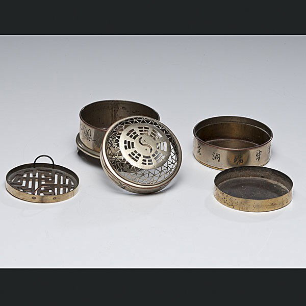 302 Chinese Incense Clock Lot 302