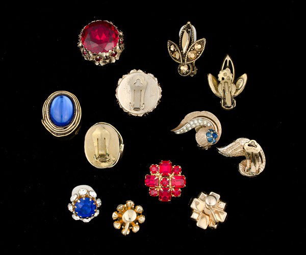 Hattie Carniege, Boucher, Weiss, Coro & Kafin Cost: A pair of Hattie Carniege ear clips, a pair of Weiss ear clips, a pair of Weiss ear clips, a pair of Weiss ear clips, a pair of Boucher ear clips(Patent #: 6905), a pair of Kafin ear clips; all signed