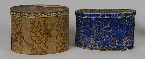Two Wall Paper Band Boxes : Two Wall Paper Band Boxes American. Two oval band boxes with lids and paper lining; largest lg. 14.25 in.