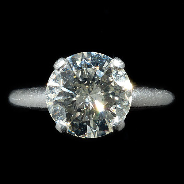 3.0cts. Classic Platinum & Diamond Engagement Ring: 3.0cts. Classic Platinum and Diamond Engagement Ring A platinum classic style diamond solitaire engagement ring set with one round brilliant-cut diamond solitaire (GIA Certificate: 1146501965), appr