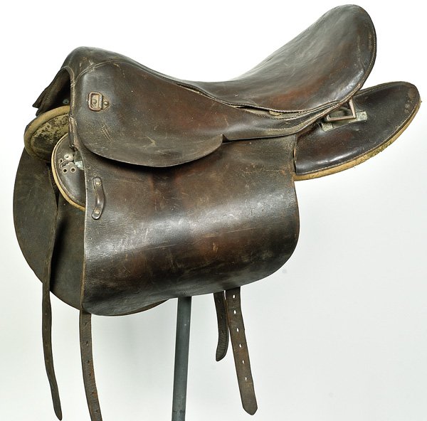 U.S. WWI Experimental Model 1912 Officer's Saddle : U.S. WWI Experimental Model 1912 Officer's Saddle Lacking girth strap and stirrups.