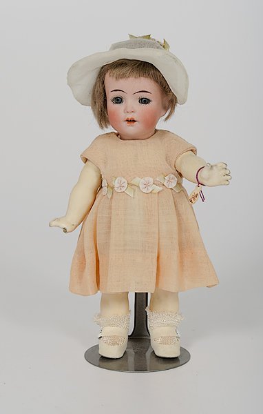 Simon Halbig Bisque Head Doll : Simon Halbig Bisque Head Doll German, ca 1915-1920, a Simon Halbig toddler character doll, having bisque head, composition body, deep blue eyes, open mouth, marked Simon Halbig, No 126-21; ht. 8.5 i