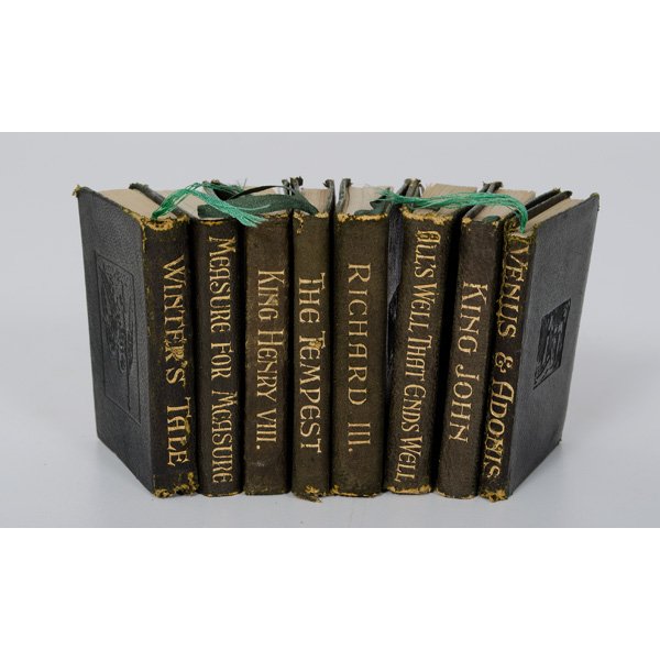 Miniature Books of Shakespeare Plays : Miniature Books of Shakespeare Plays Lot of 8. Includes Winter's Tale, Measure for Measure, King Henry VIII, The Tempest, Richard III, All's Well That Ends Well, King John, and Venus and Adonis. Eac