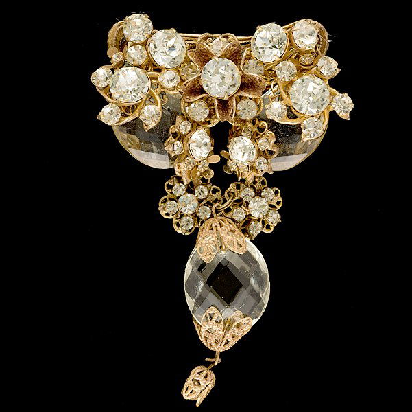 Miriam Haskell Brooch : Miriam Haskell Brooch A Miriam Haskell brooch - the piece may have had some modifications to it; all signed pieces are stamped.