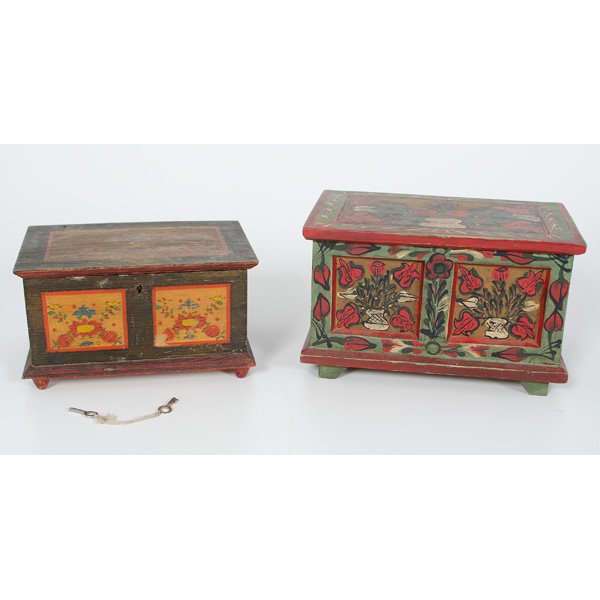 Continental Painted Pine Boxes : Continental, two tole painted wooden boxes, one having red and green stylized tulips; ht. 6, lf. 10.5, dp 7 in; Plus a painted box with reserves of stylized flowers in red and green, ht. 5, lg. 9, d