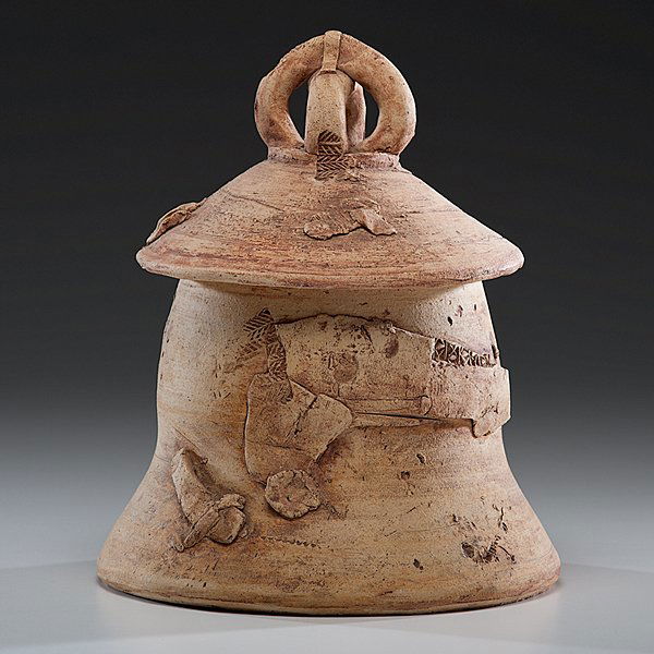 Robert Turner (1913-2005, USA) : Ashanti Lidded Vessel ca 1984 Stoneware; ht. 12, dia. 10 in. Reference: Strauss, Cindi (ed). Shifting Paradigms in Contemporary Ceramics. New Haven and London: Yale University Press in association w