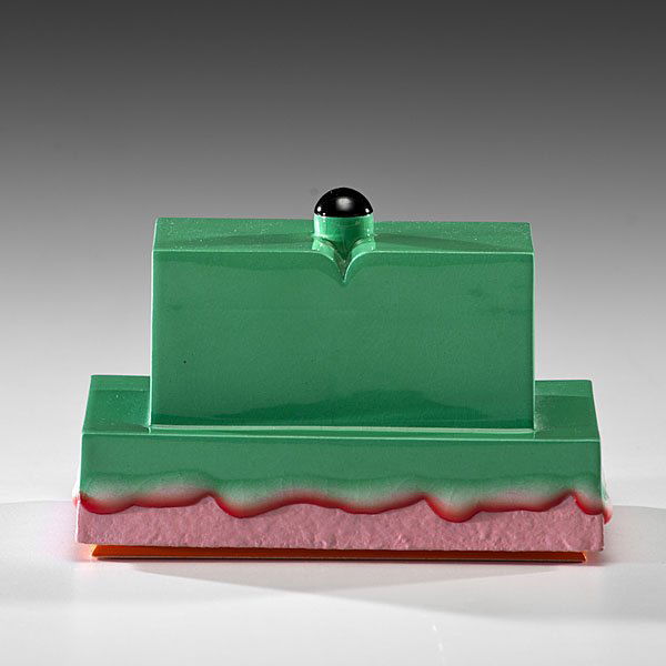 Ron Nagle (1939, USA) : The Mingler 2003 Porcelain; ht. 3.75, wd. 5.5, dp. 3.5 in. Shown: Ron Nagle: Snuff Bottles, Garth Clark Gallery, NY, 2003. Provenance: Private Collection.