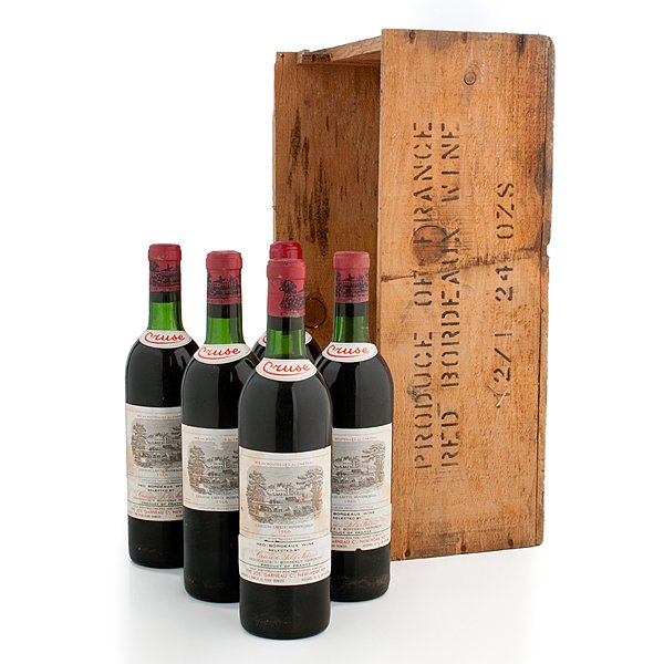 Vintage 1966 Château Lafite-Rothschild Bordeaux : Vintage 1966 Château Lafite-Rothschild Bordeaux French, vintage 1966. Five bottles of Château Lafite-Rothschild Bordeaux Cabernet Sauvignon, crated.